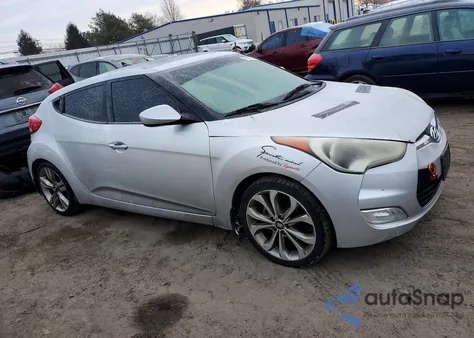 2012 Hyundai Veloster z USA, uszkodzony, nr VIN KMHTC6AD9CU067780